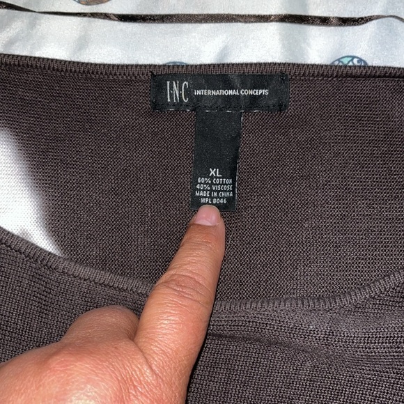 INC International Concepts Women's Olive/White Sequins Size XL Top - Picture 6 of 6